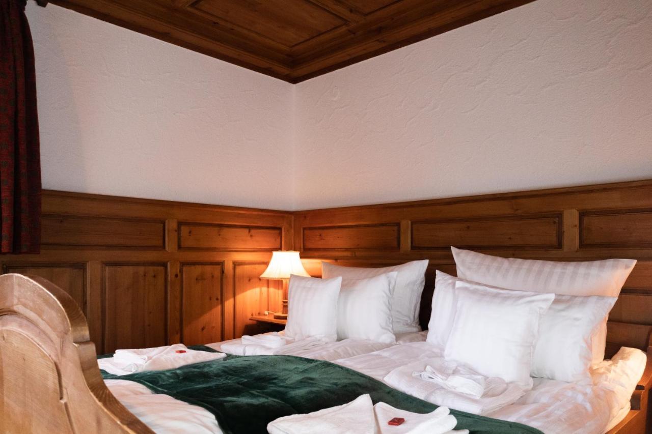 Hotel Zum See, Titisee Экстерьер фото