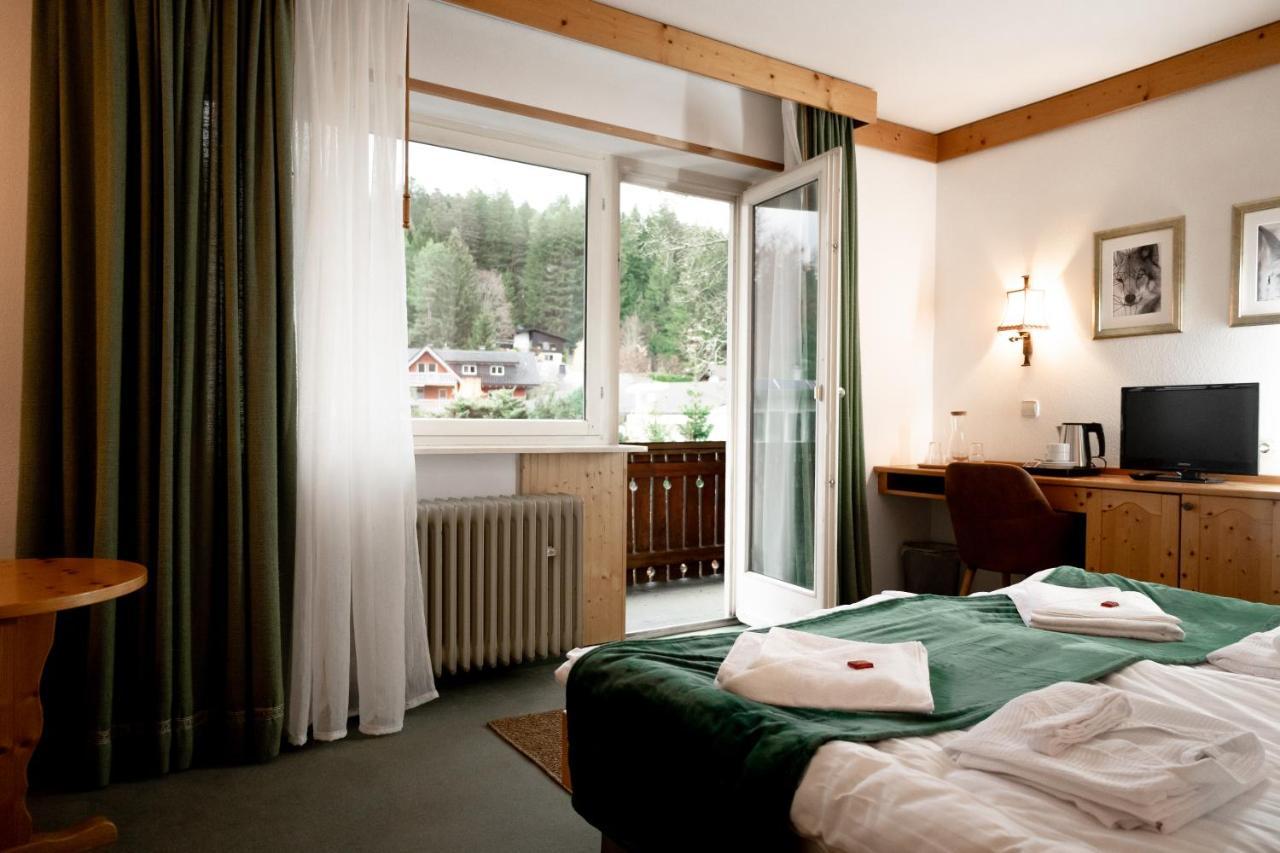 Hotel Zum See, Titisee Экстерьер фото