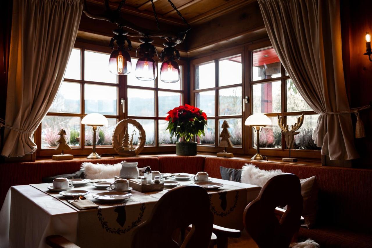 Hotel Zum See, Titisee Экстерьер фото